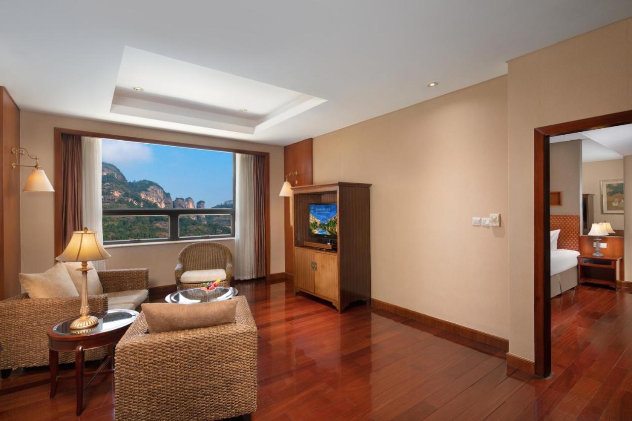 C&D Resort,Wuyi Mountain Wuyishan  Bagian luar foto