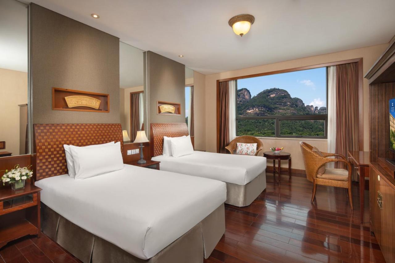 C&D Resort,Wuyi Mountain Wuyishan  Bagian luar foto