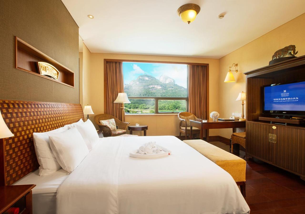 C&D Resort,Wuyi Mountain Wuyishan  Bagian luar foto